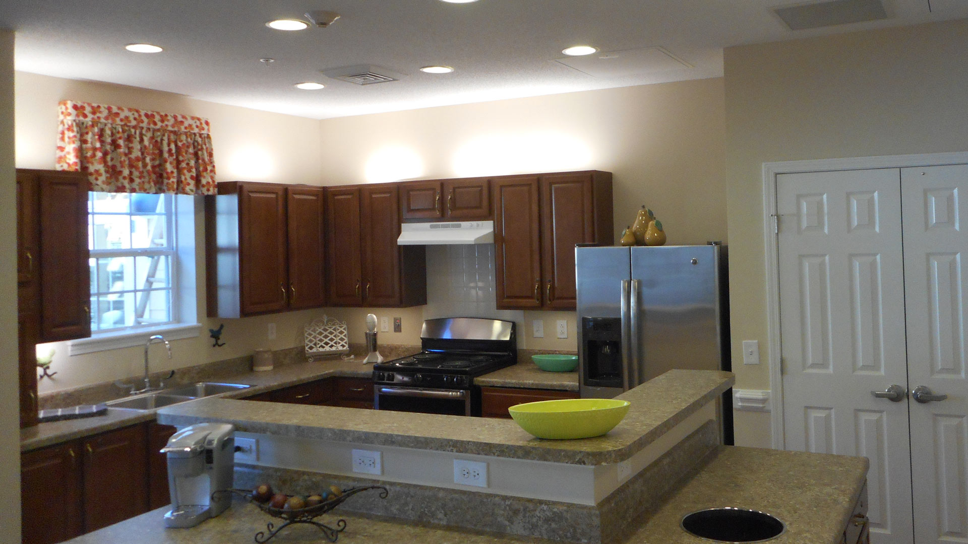 Carillon Assisted Living of Huntersville - Kitchen